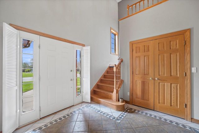 135 Emerald DRIVE, Mount Pleasant, WI 53406