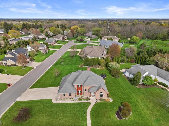 135 Emerald DRIVE, Mount Pleasant, WI 53406