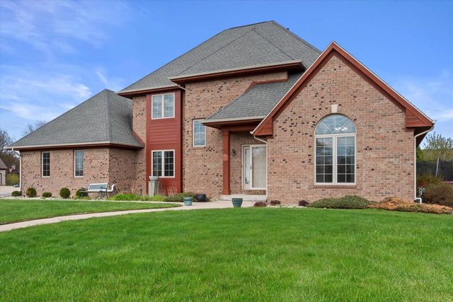 135 Emerald DRIVE, Mount Pleasant, WI 53406
