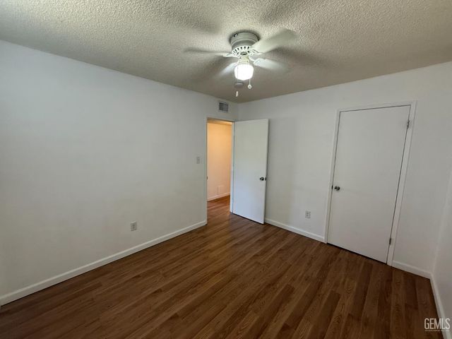 709 Castaic Avenue, Bakersfield, CA 93308