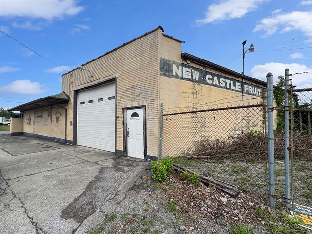 431 S Mill St, New Castle, PA 16101