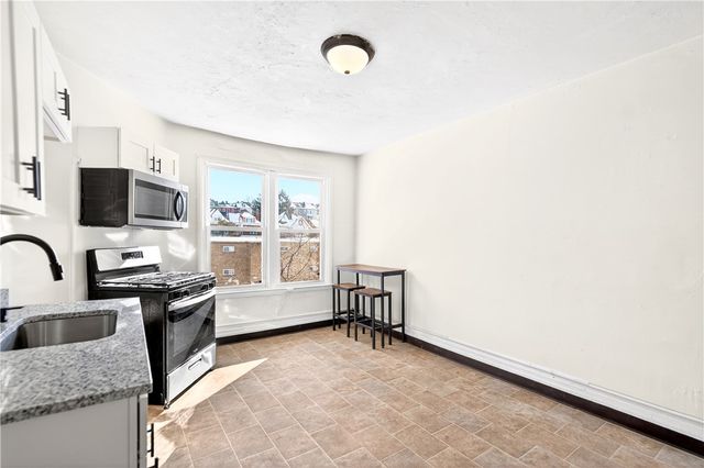 145 Plymouth Street 2, Mt Washington, PA 15211