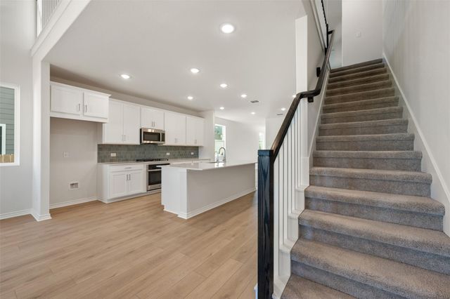 160 Ranier WAY, Dripping Springs, TX 78620