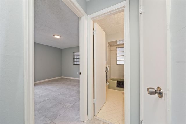 4601 NAVARRE AVENUE, Sebring, FL 33872