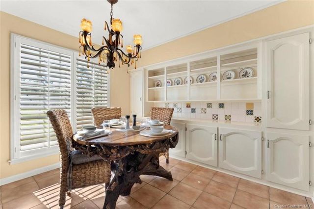 915 Tanglewood Drive, Lake Charles, LA 70611