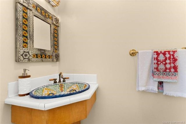 915 Tanglewood Drive, Lake Charles, LA 70611