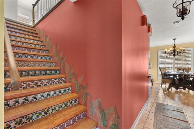 915 Tanglewood Drive, Lake Charles, LA 70611