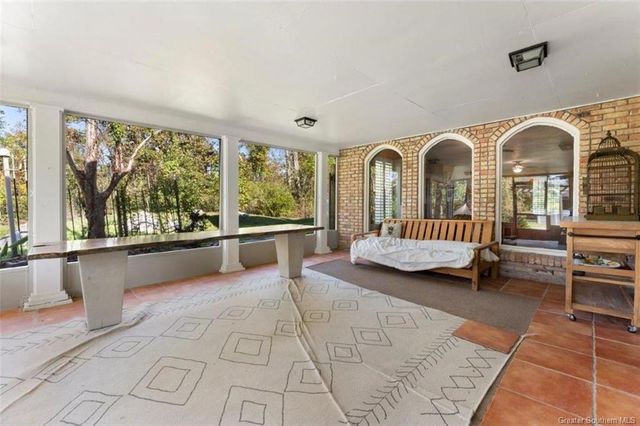 915 Tanglewood Drive, Lake Charles, LA 70611