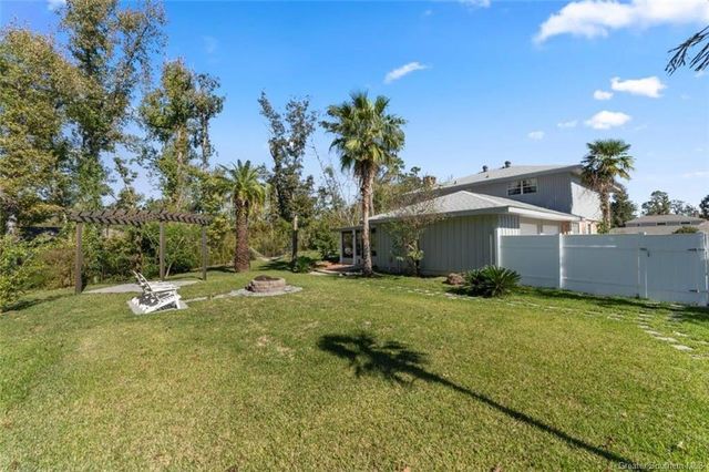 915 Tanglewood Drive, Lake Charles, LA 70611