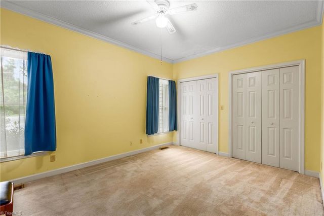 1700 Polo Oaks Court, Winston-salem, NC 27106