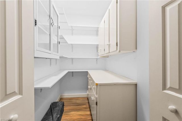 1700 Polo Oaks Court, Winston-salem, NC 27106