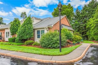 1700 Polo Oaks Court, Winston-salem, NC 27106