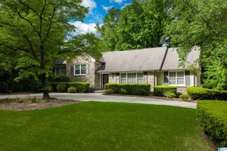 2237 ROYAL CREST DRIVE, Vestavia Hills, AL 35216