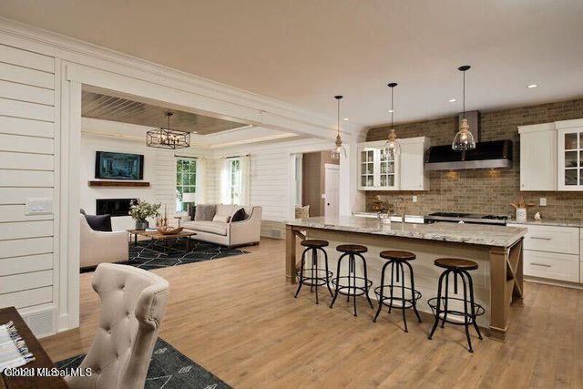 33 Wetherby Court, Colonie, NY 12047