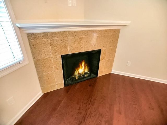 206 Madison Avenue, Acworth, GA 30102