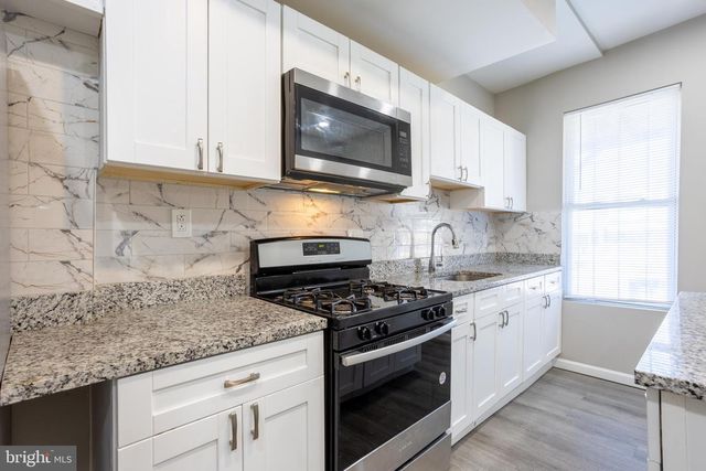 1906 W SARATOGA STREET, Baltimore, MD 21223