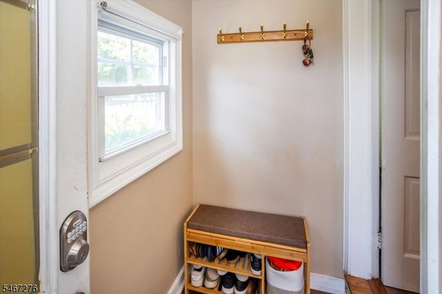 9 Main St, Roxbury Twp., NJ 07876