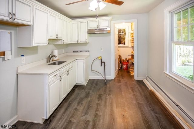 9 Main St, Roxbury Twp., NJ 07876