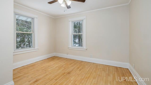 535 Detroit Avenue, Iron Mountain, MI 49801