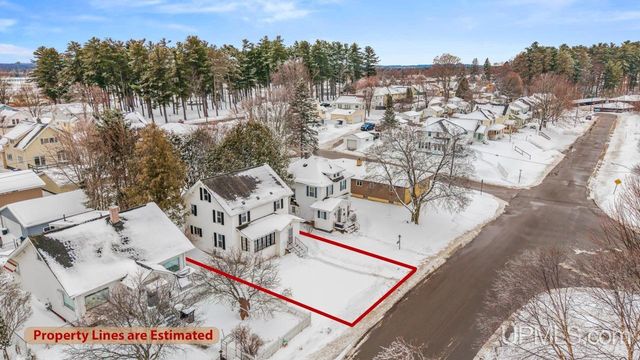 535 Detroit Avenue, Iron Mountain, MI 49801