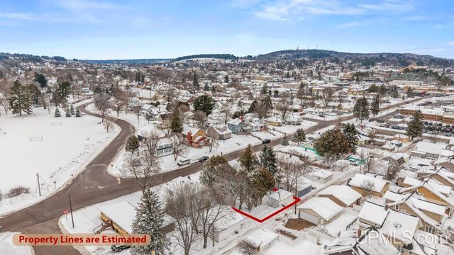 535 Detroit Avenue, Iron Mountain, MI 49801