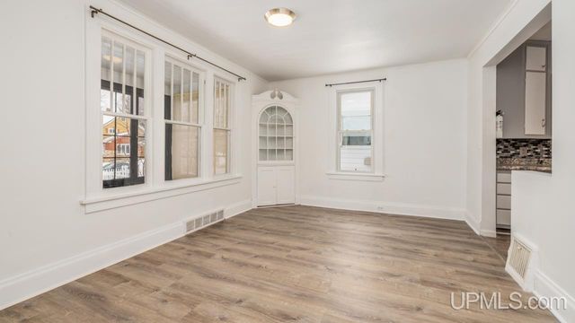 535 Detroit Avenue, Iron Mountain, MI 49801