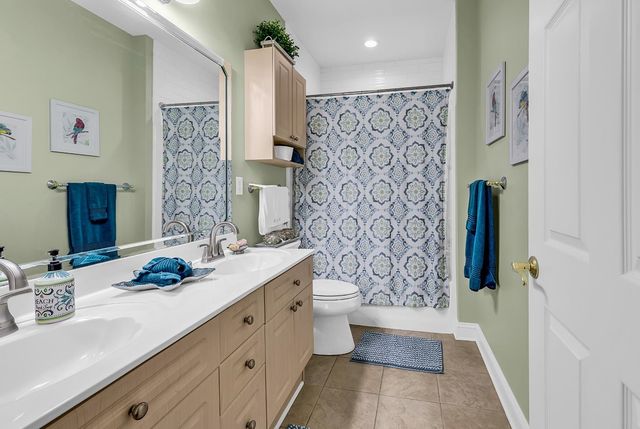 4820 Magnolia Lake Dr Apt 202, Myrtle Beach, SC 29577