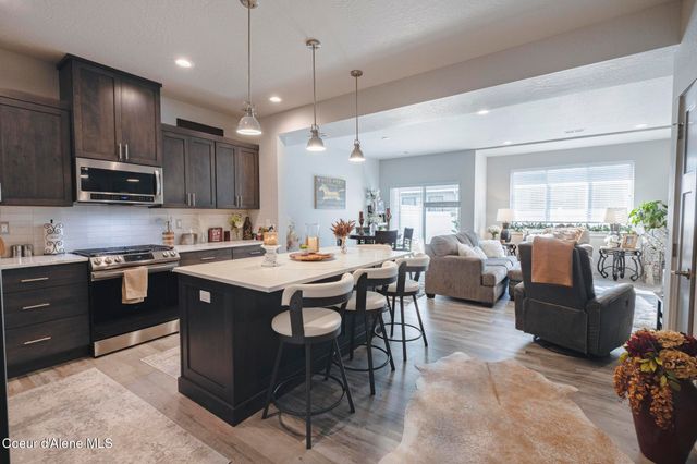 1007 W Grove Way, 102, Coeur D'alene, ID 83815