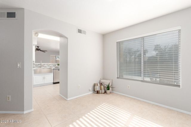 3611 E WINDMERE Drive, Phoenix, AZ 85048