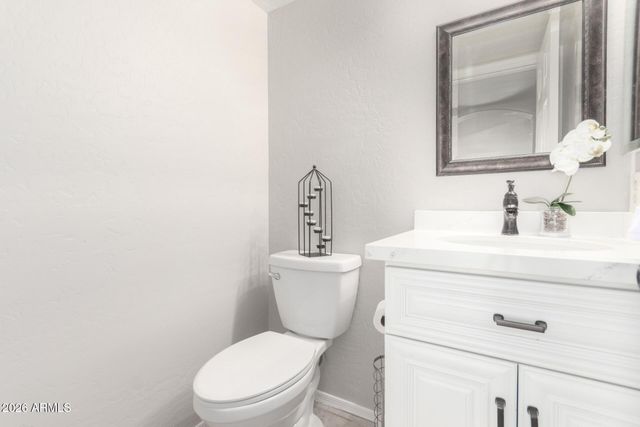 3611 E WINDMERE Drive, Phoenix, AZ 85048