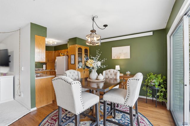 230 E PHILADELPHIA, Rapid City, SD 57701