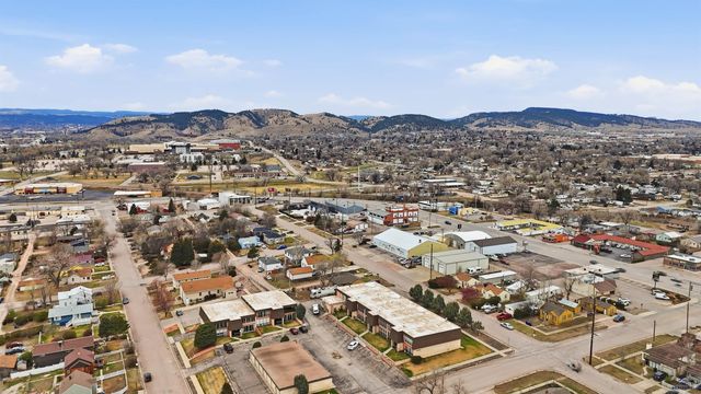 230 E PHILADELPHIA, Rapid City, SD 57701
