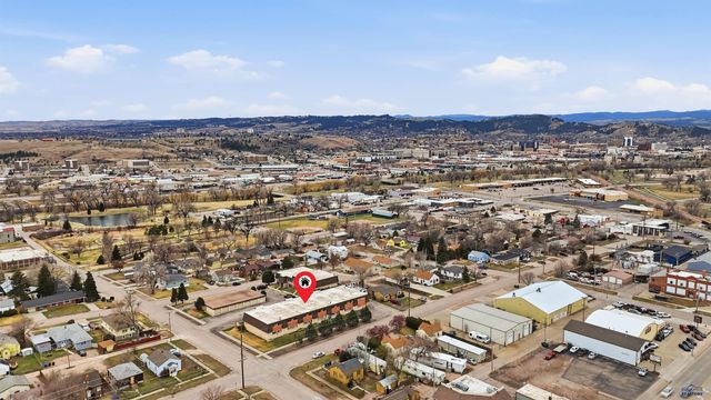 230 E PHILADELPHIA, Rapid City, SD 57701