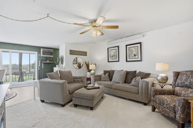 230 E PHILADELPHIA, Rapid City, SD 57701