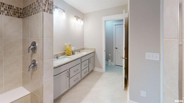 Lot 13 Faiths Way, Bettendorf, IA 52722