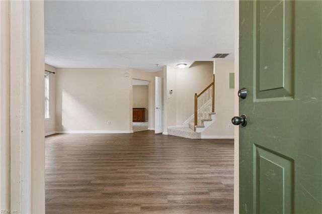 701 Stone CV, Newport News, VA 23602