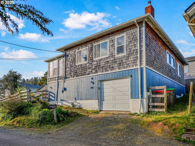 740 FLORENCE Ave, Astoria, OR 97103