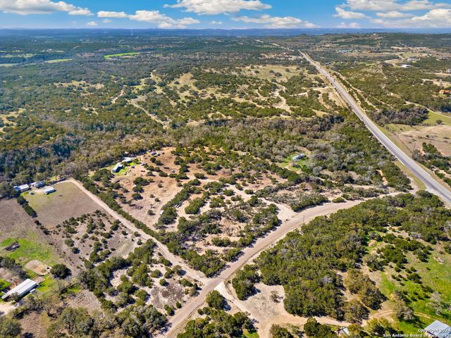 4621 Mccall Creek, Blanco, TX 78606