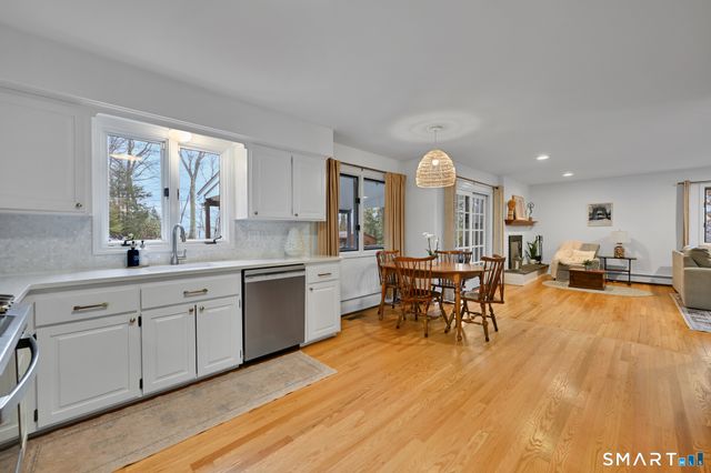 117 Settlers Farm Road, Monroe, CT 06468