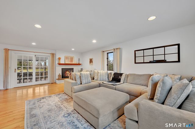 117 Settlers Farm Road, Monroe, CT 06468