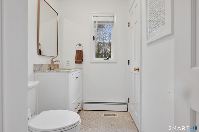 117 Settlers Farm Road, Monroe, CT 06468