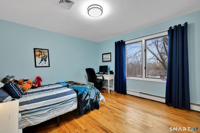 117 Settlers Farm Road, Monroe, CT 06468