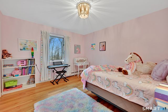 117 Settlers Farm Road, Monroe, CT 06468