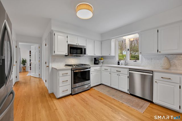 117 Settlers Farm Road, Monroe, CT 06468