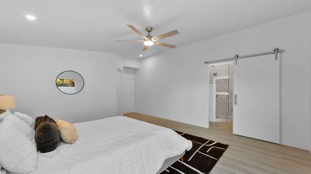 4909 Pacifica Dr, San Diego, CA 92109