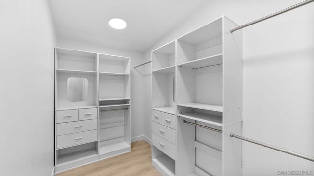 4909 Pacifica Dr, San Diego, CA 92109