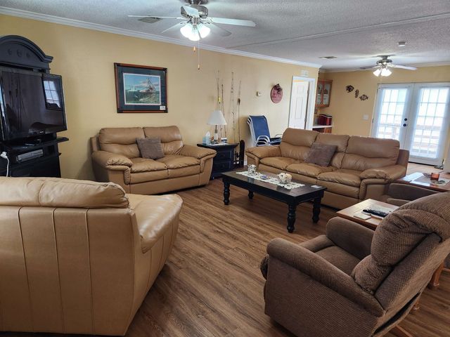 127 Verley Lane, Grand Isle, LA 70358