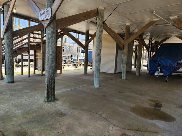 127 Verley Lane, Grand Isle, LA 70358