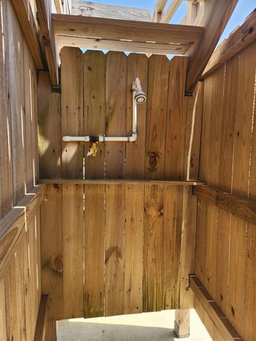 127 Verley Lane, Grand Isle, LA 70358