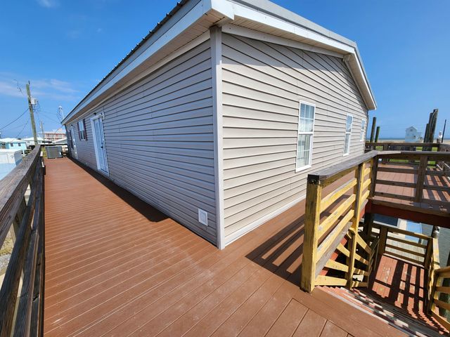 127 Verley Lane, Grand Isle, LA 70358